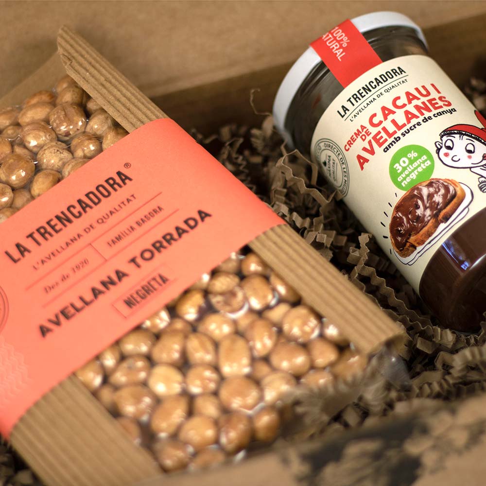 Lot 1 Avellana Negreta Torrada 250g i 1 Pot Crema Avellanes Cacau